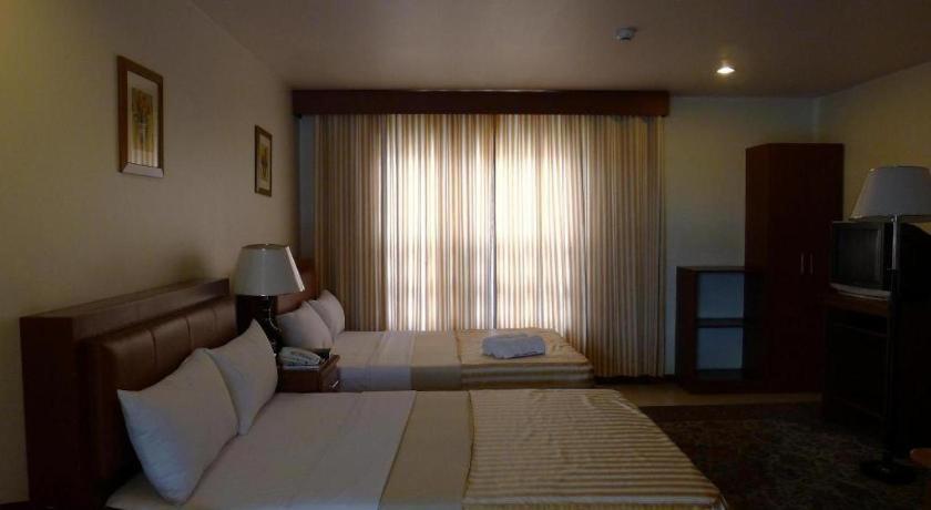 Hotel Cosmopolitan Baguio City Eksteriør billede